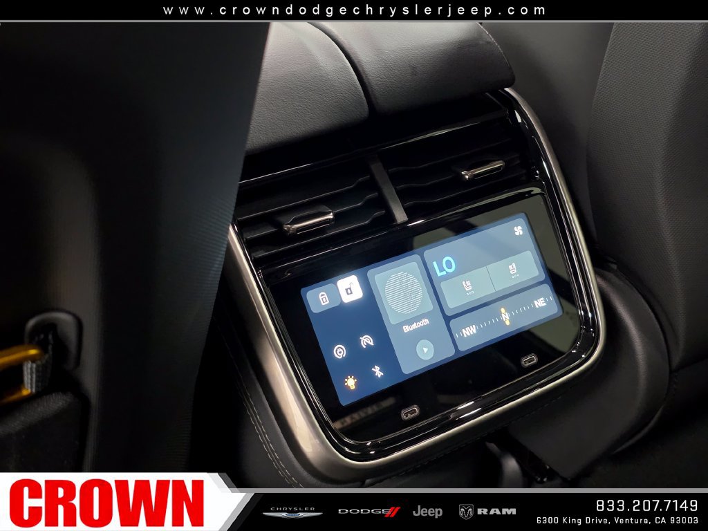 Used 2024 Rivian R1S Adventure Quad AWD/4WD image 22