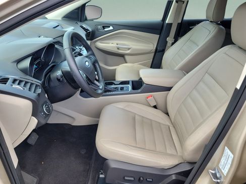 Used 2018 Ford Escape Titanium FWD image 24