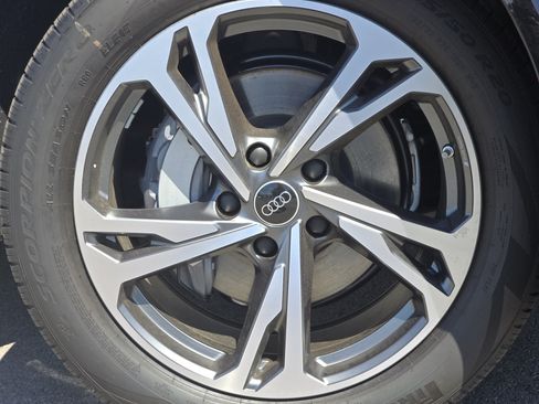 New 2027 Audi Q6 e-tron Premium Plus AWD/4WD image 16