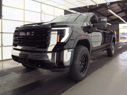 Used 2024 GMC Sierra 2500 Pro