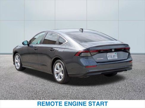 Certified 2025 Honda Accord LX image 9