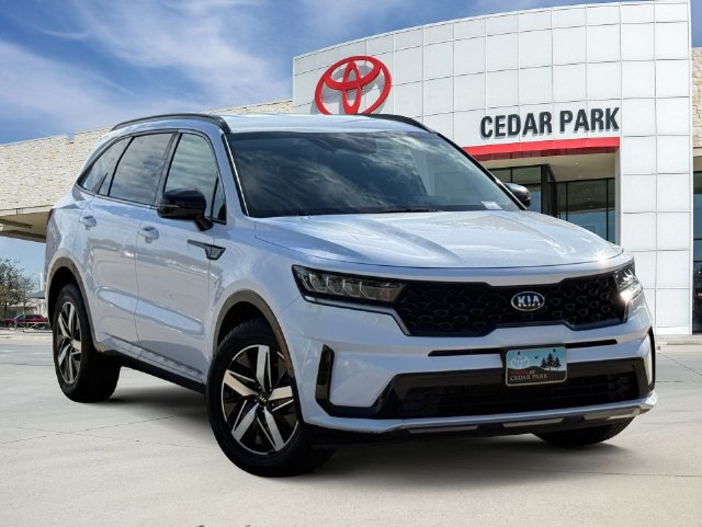 Used 2021 Kia Sorento S FWD image 1