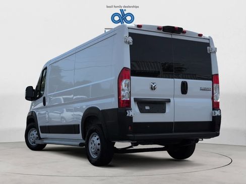 Used 2023 RAM ProMaster 2500 image 5