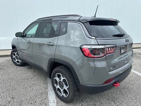 Used 2022 Jeep Compass Trailhawk AWD/4WD image 5