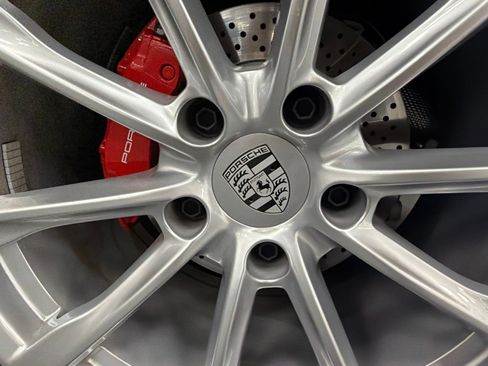 Used 2024 Porsche 718 Cayman S RWD image 18