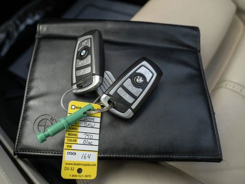 Used 2009 BMW 750Li image 30