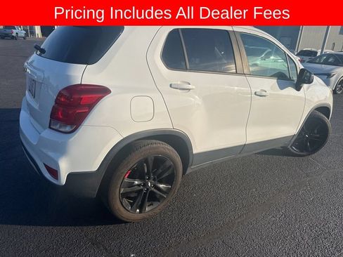 Used 2020 Chevrolet Trax LT w/ Redline Edition FWD image 4