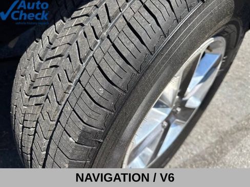 Used 2021 Jeep Wrangler Unlimited Sahara AWD/4WD image 8