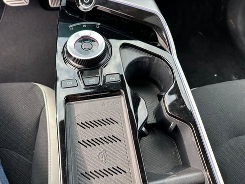 Used 2023 Kia EV6 GT-Line w/ GT-Line Suede Seat Package image 19