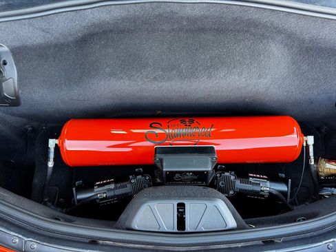 Used 2021 Chevrolet Corvette Stingray Coupe w/ Z51 Performance Package image 23