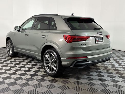 Certified 2025 Audi Q3 2.0T Premium w/ Convenience Package AWD/4WD image 2