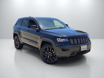 Used 2022 Jeep Grand Cherokee Laredo X
