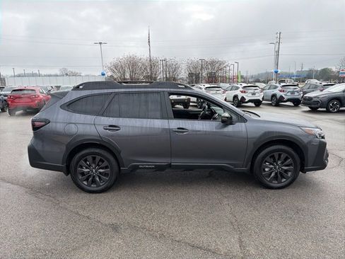 Used 2025 Subaru Outback Onyx Edition XT w/ Popular Package #2 image 7
