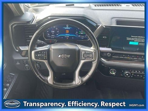 Used 2023 Chevrolet Silverado 1500 LT Trail Boss image 16