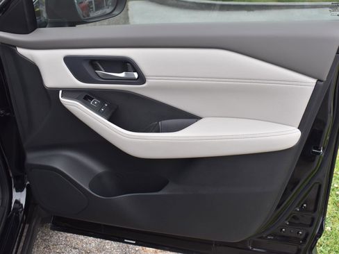 Used 2023 Nissan Rogue SL w/ SL Premium Package FWD image 68