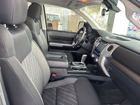 Used 2020 Toyota Tundra SR5 image 32
