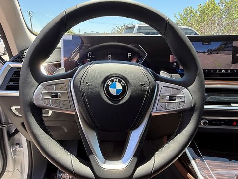 New 2027 BMW X7 xDrive40i AWD/4WD image 11