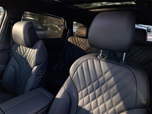 Used 2026 Genesis GV80 3.5T Prestige image 16