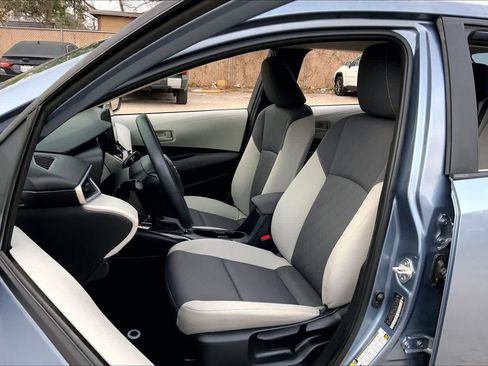 Used 2024 Toyota Corolla LE image 8