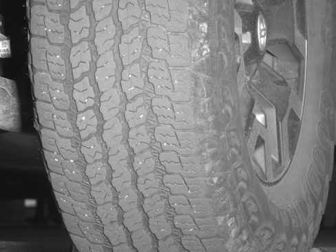 Used 2023 Toyota Tacoma TRD Off-Road AWD/4WD image 12