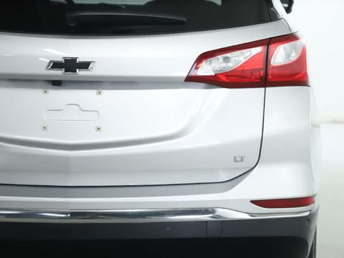 Used 2020 Chevrolet Equinox LT w/ Driver Convenience Package FWD image 46