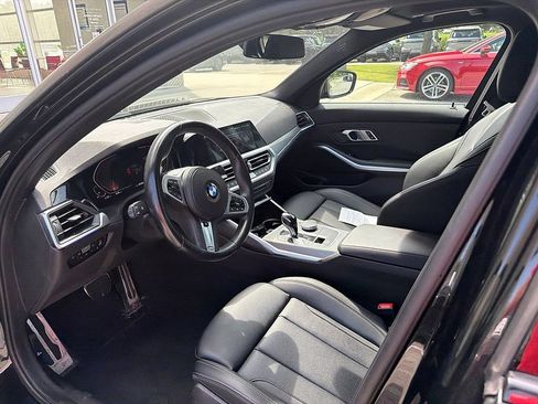 Used 2022 BMW 330i xDrive Sedan w/ M Sport Package AWD/4WD image 9