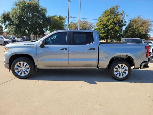 New 2026 Chevrolet Silverado 1500 Custom image 2