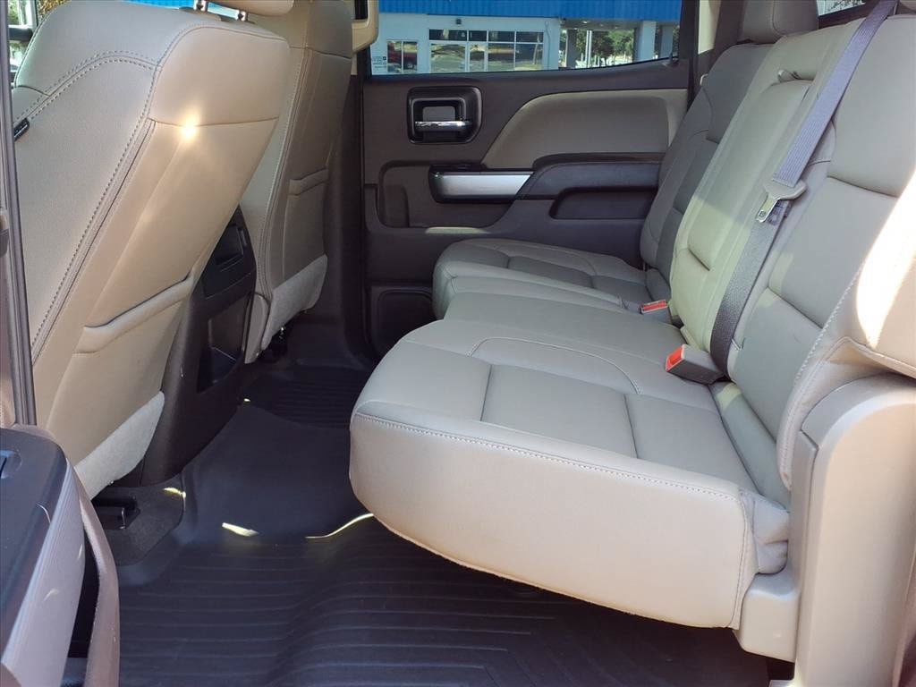 Used 2018 Chevrolet Silverado 2500 LTZ w/ Vortec Plus Package AWD/4WD image 24