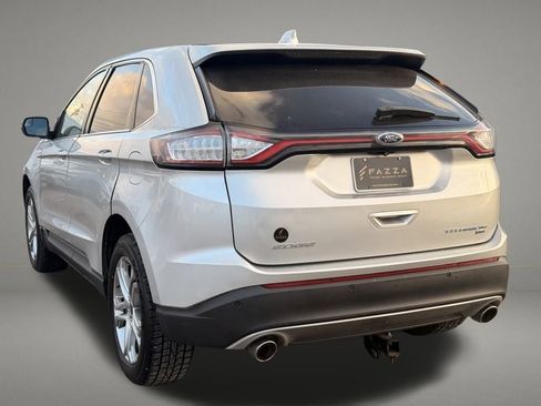 Used 2015 Ford Edge Titanium image 3