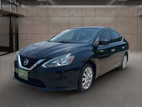 Used 2017 Nissan Sentra S image 17