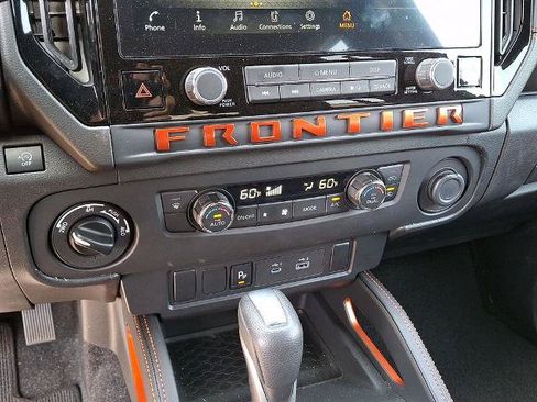 Certified 2025 Nissan Frontier PRO-4X AWD/4WD image 17