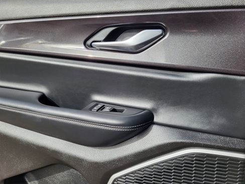 Used 2022 Jeep Grand Cherokee L Laredo image 10