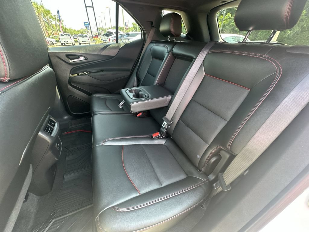 Used 2023 Chevrolet Equinox RS w/ RS Leather Package FWD image 18