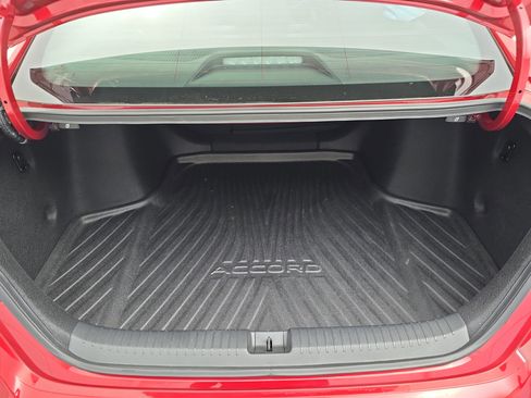 Used 2024 Honda Accord Sport image 12