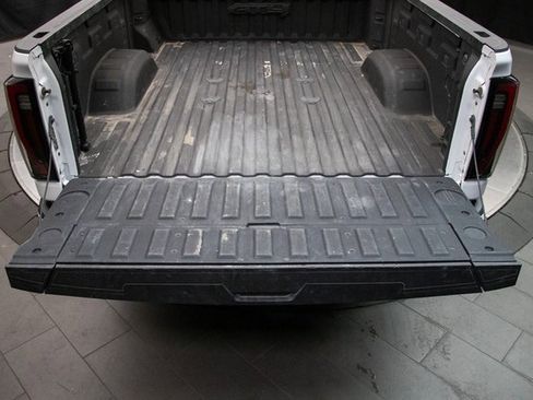 Used 2024 GMC Sierra 3500 AT4 w/ AT4 Premium Plus Package image 16