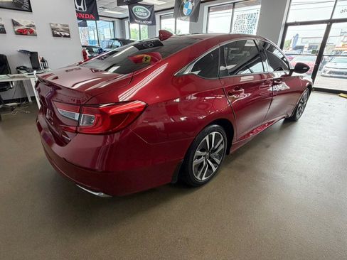 Used 2020 Honda Accord Hybrid image 11