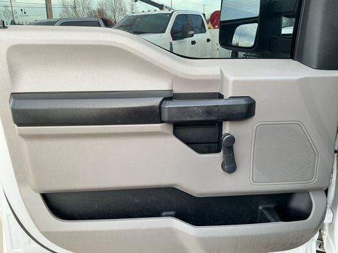 Used 2019 Ford F250 XL w/ STX Appearance Package image 10