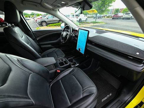 Certified 2025 Ford Mustang Mach-E Premium AWD/4WD image 24