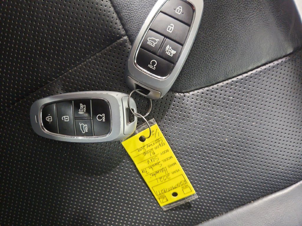 Used 2021 Hyundai Santa Fe SEL w/ Convenience + Premium Package AWD/4WD image 29