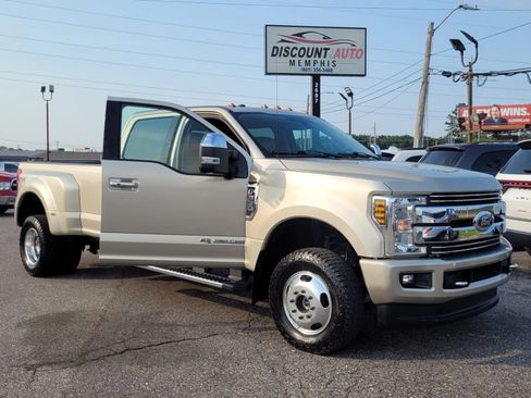 Used 2018 Ford F350 Lariat w/ Lariat Ultimate Package AWD/4WD image 12