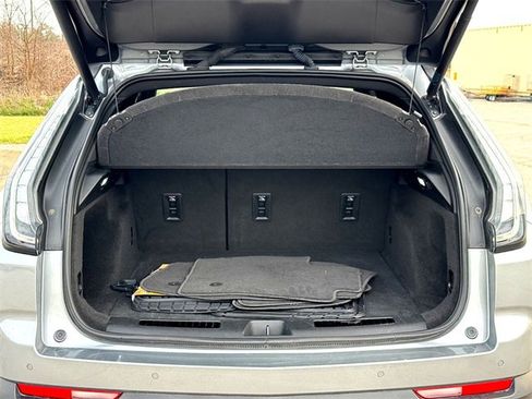 Used 2023 Cadillac XT4 Sport image 10