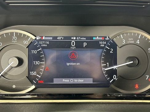 Used 2023 Land Rover Range Rover Evoque R-Dynamic SE image 18