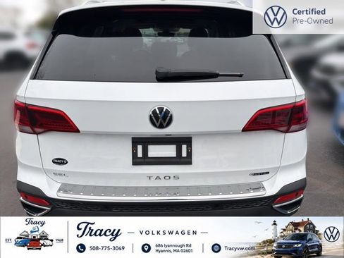Certified 2022 Volkswagen Taos SEL AWD/4WD image 7