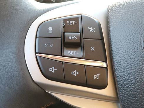 New 2026 Ford Explorer Active image 12