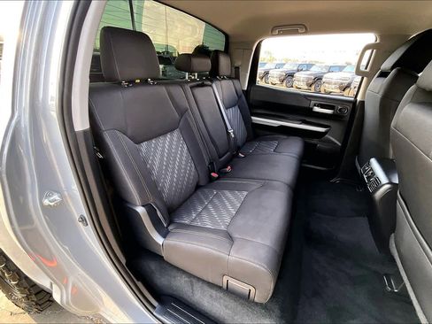 Used 2021 Toyota Tundra SR5 w/ Trail Edition image 20
