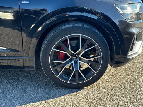 Used 2021 Audi Q8 Premium Plus w/ Premium Plus Package image 41