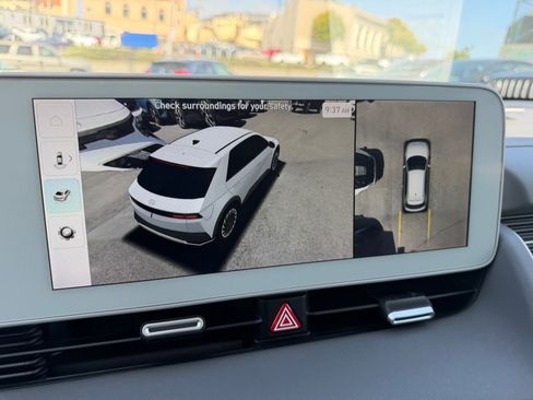 Used 2023 Hyundai Ioniq 5 Limited RWD image 25
