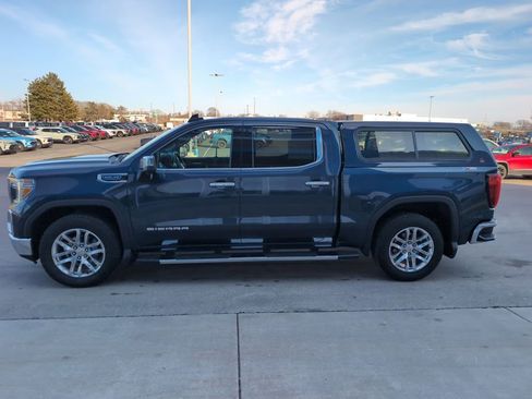 Used 2022 GMC Sierra 1500 SLT w/ SLT Premium Package image 5