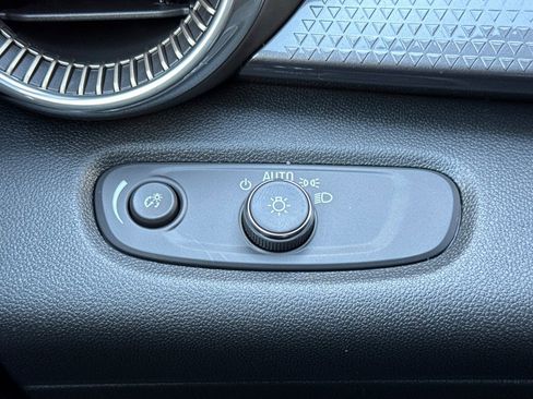 New 2026 Chevrolet Trax ACTIV FWD image 26