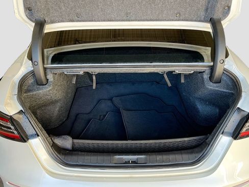 Used 2023 Nissan Maxima SR w/ Sport Mat Group image 29